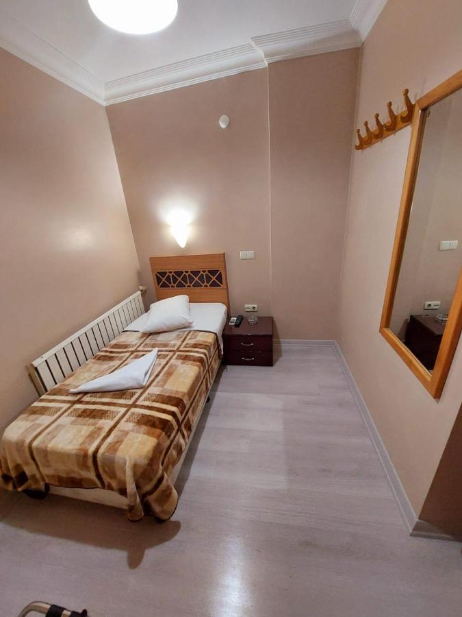 Otel Uemit Istanbul Exterior foto