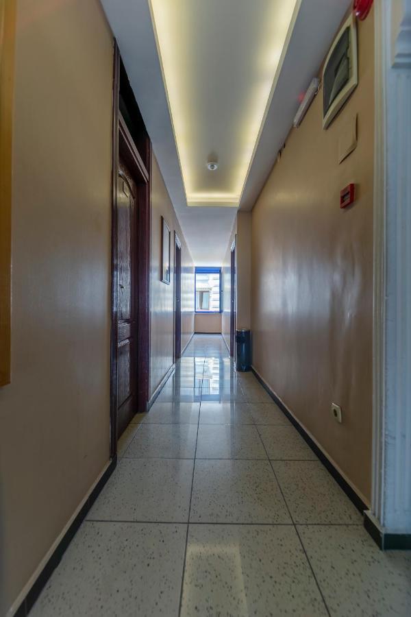 Otel Uemit Istanbul Exterior foto
