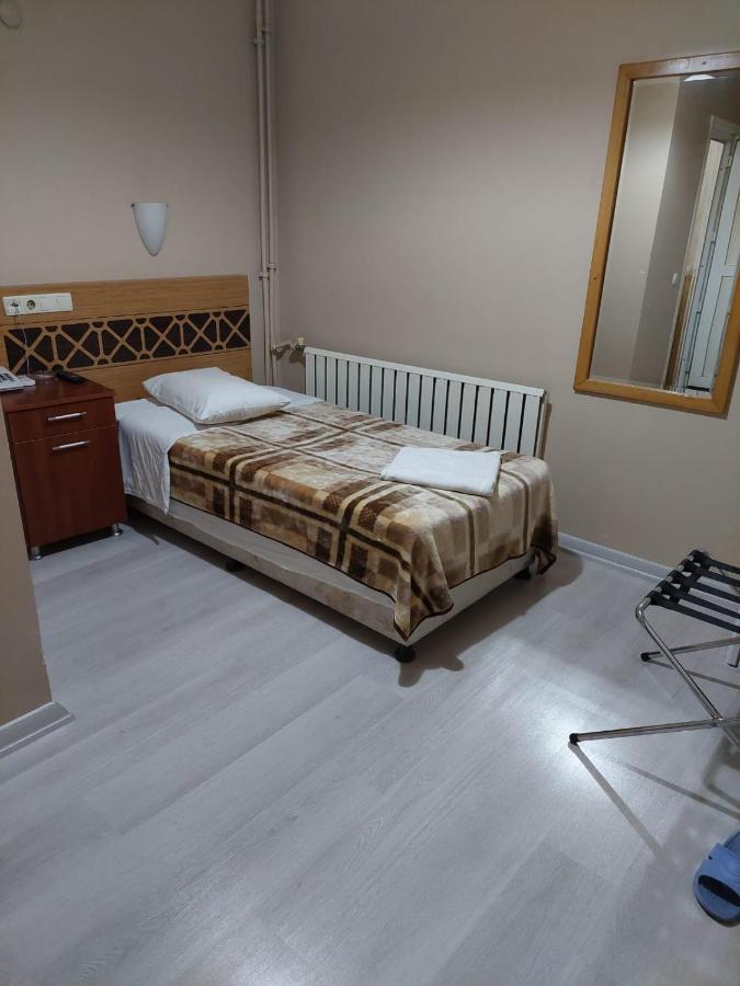 Otel Uemit Istanbul Exterior foto